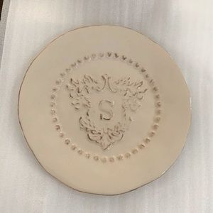 Gg collection S plates